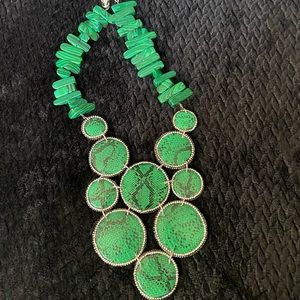 Vintage Sassy Jones Necklace - NWOT